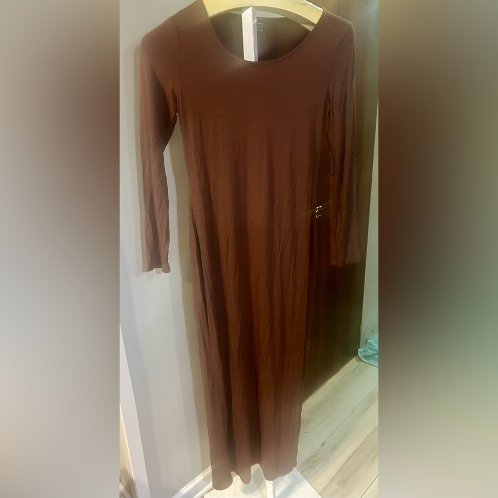 long sleeve Brown Maxi dress (Dea)